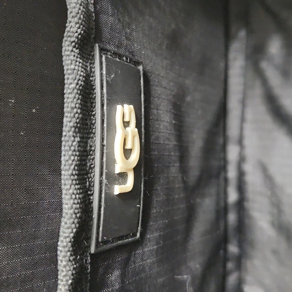 UGG Janey II Clear Sheepskin Crossbody Bag - Picture 10 of 15